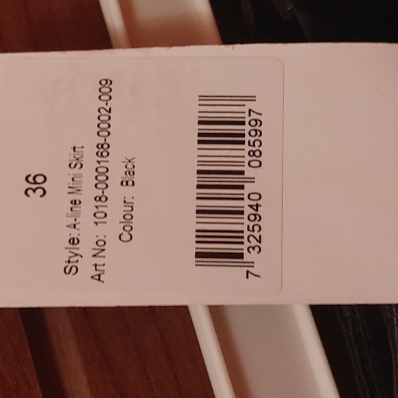 PU A-line mini skirt - Picture 4 of 4